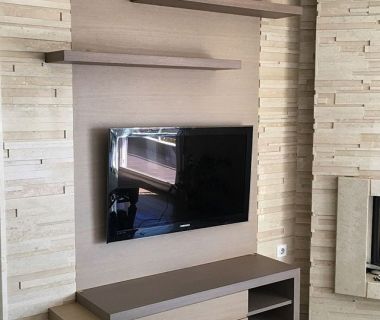 Επιπλο τηλεώρασης απο MDF δρύς βαμμένο